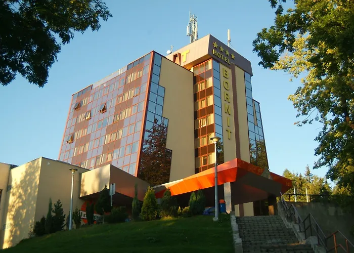 Hotell Interferie Sport Bornit