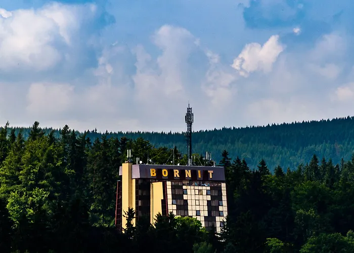 Hotell Interferie Sport Bornit