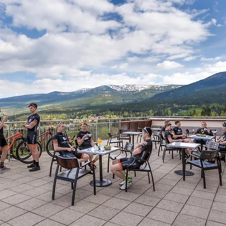 Hotell Interferie Sport Bornit 4*