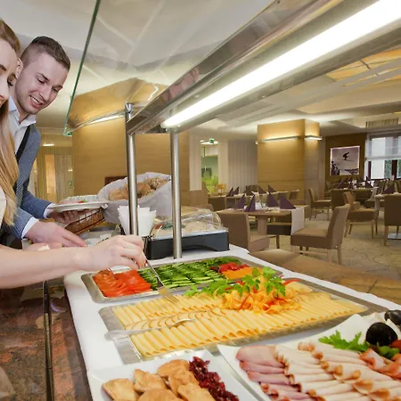 Interferie Sport Bornit 4*