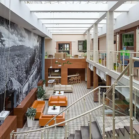 Hotell Interferie Sport Bornit