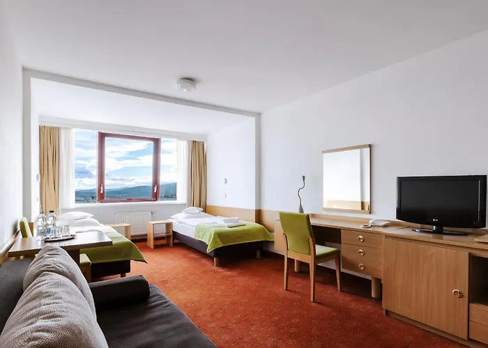 伯尔尼特因特费斯波特大酒店 4* 斯克拉斯卡波伦巴