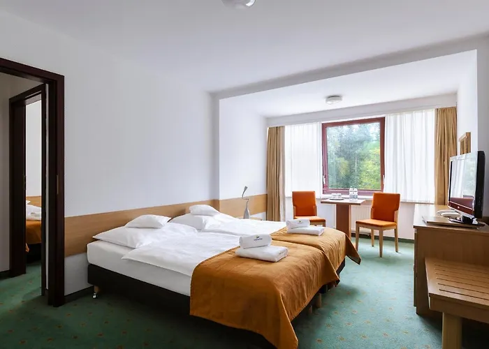 伯尔尼特因特费斯波特大酒店 斯克拉斯卡波伦巴