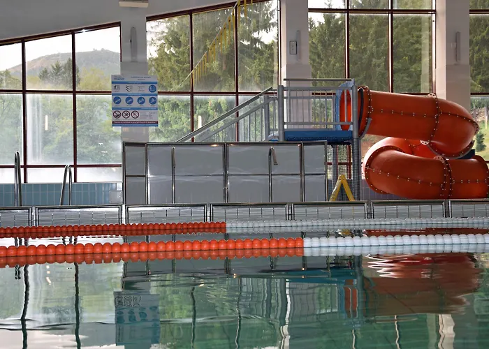 伯尔尼特因特费斯波特大酒店 4*